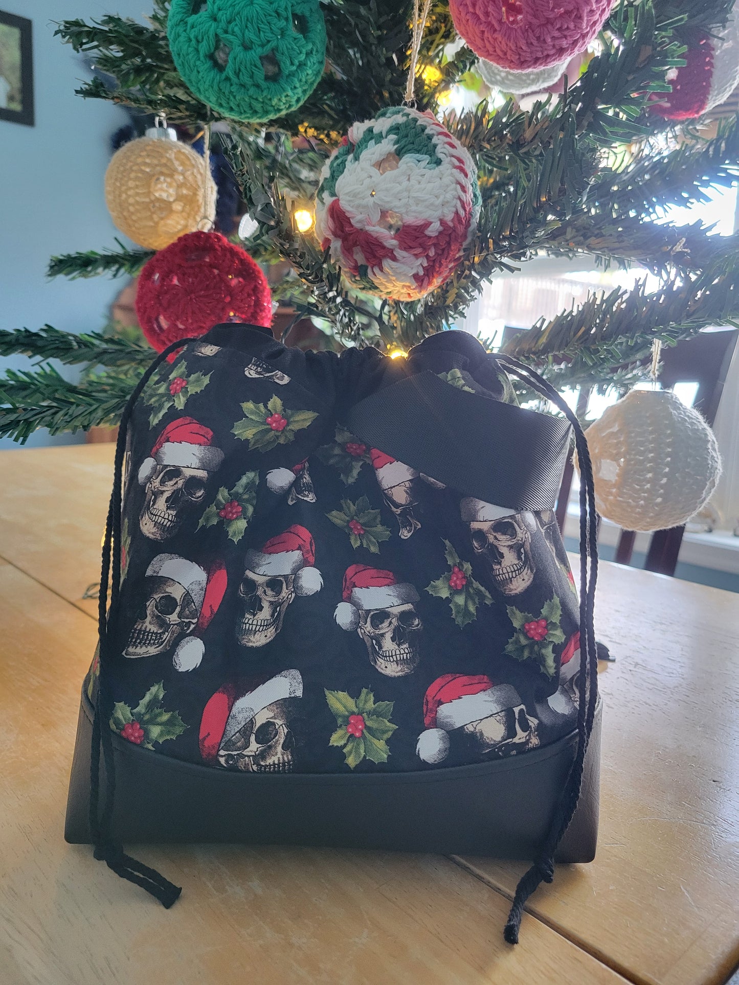 Christmas/Gothmas Skulls Drawstring project bag