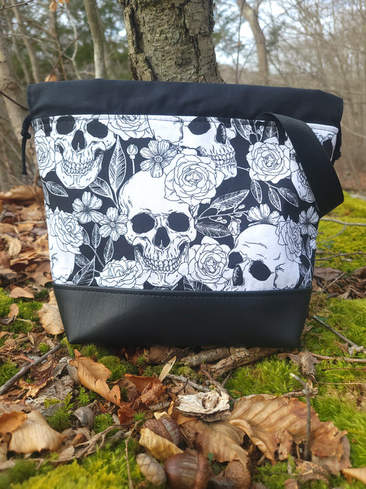 Skulls and Roses Drawstring Bag