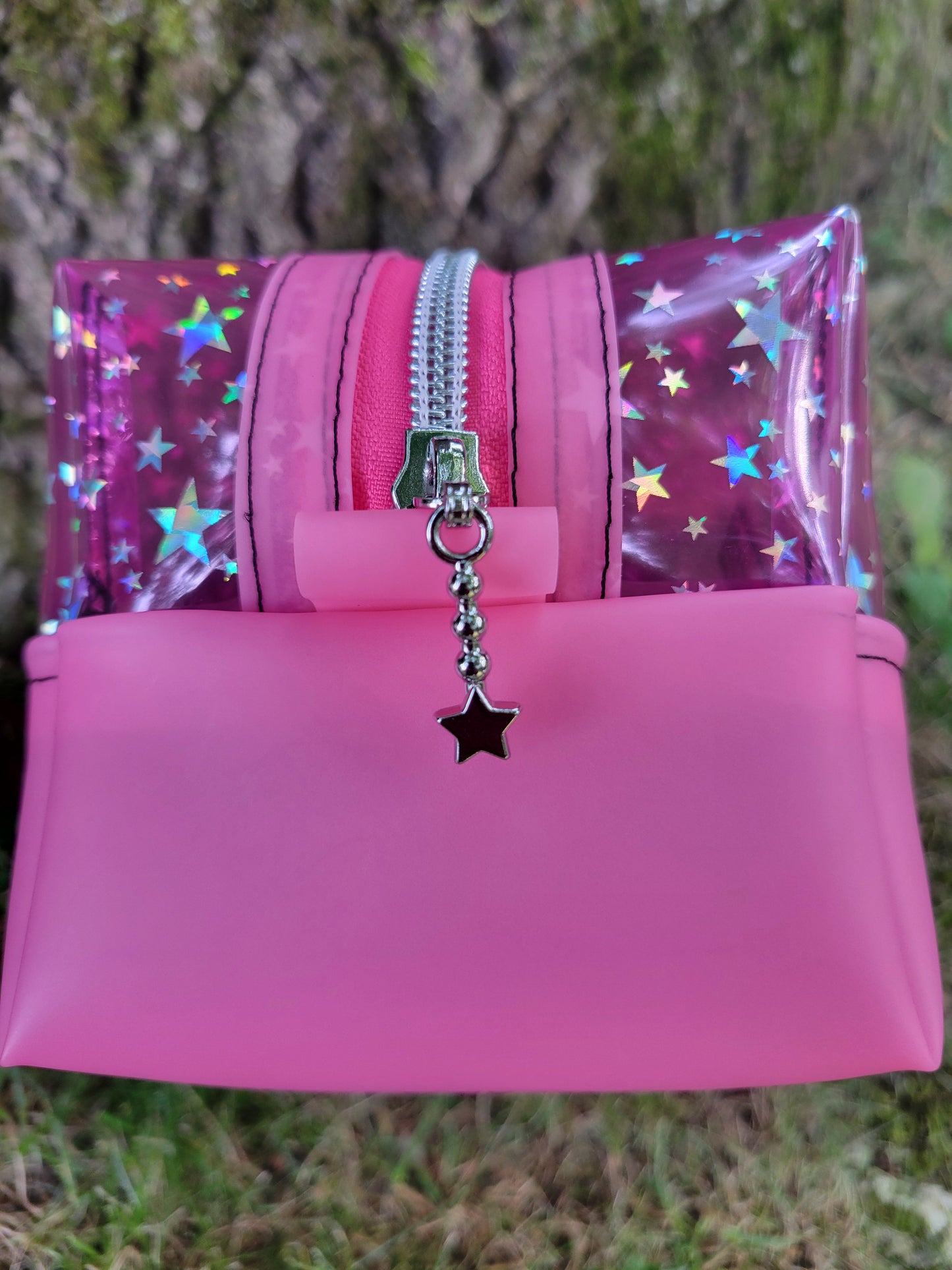 Pink stars clear vinyl boxy pouch